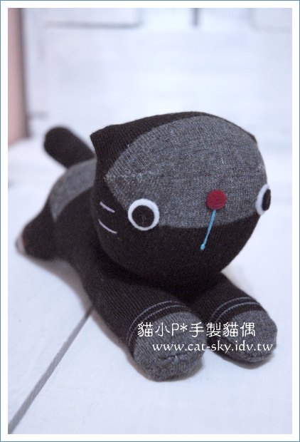 可愛趴趴貓