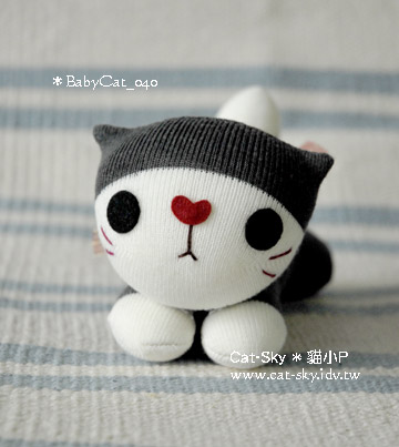 Babycat 黑白小趴貓 X- nini